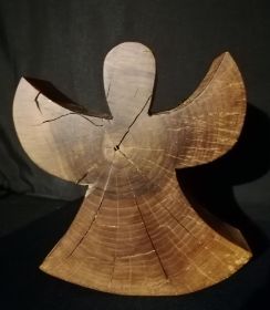 __schutzengel__nussb._27 cm__25 €.jpg